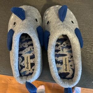 Dearfoams Gray Slippers with Blue Trim